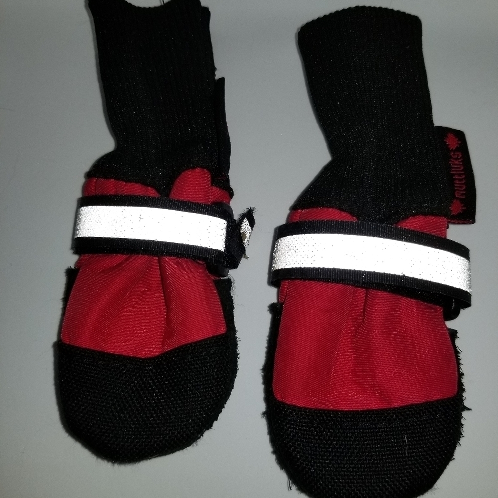 Muttluks Dog Boots Set of 4 EUC - Picture 6 of 7